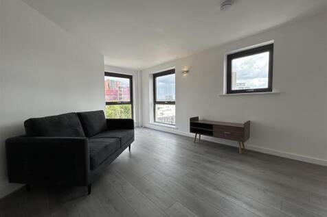 Livingroom (3).jpeg