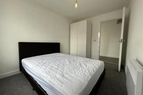 2nd Bedroom (2).jpeg