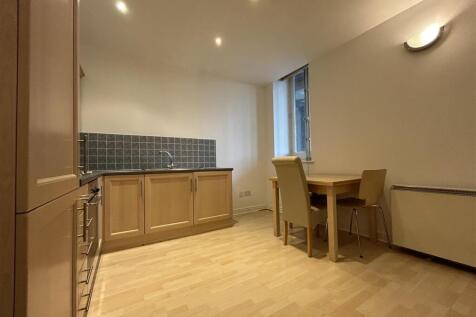 Kitchen Dining.jpeg