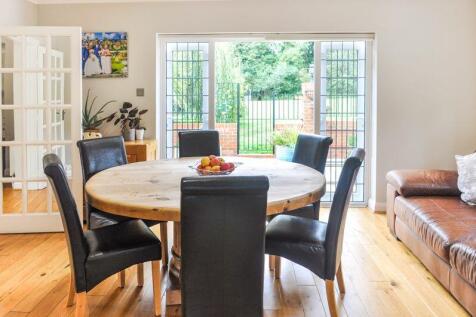 Breakfast Room 2