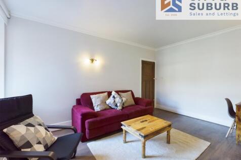 RT129- LIVING AREA