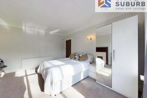 RT129 BEDROOM ONE (2)
