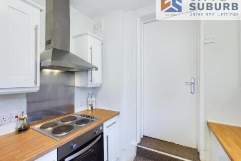 TT139 Kitchen (1)