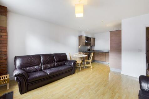PH208 - LIVING ROOM (2)