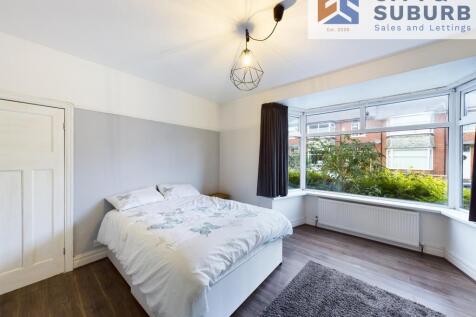 RKT74 Bedroom