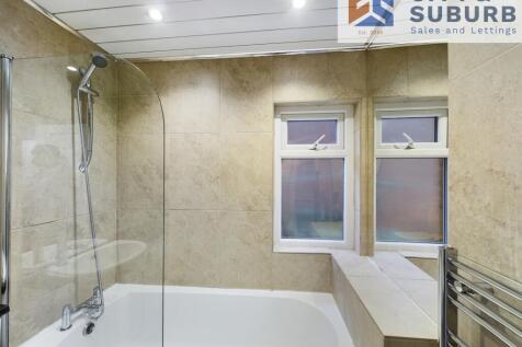RKT74 Bathroom (2)