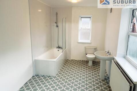 TT102 Bathroom