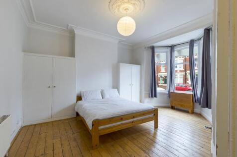 CTT175-Bedroom One