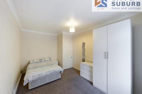 MS115A Bedroom (3)