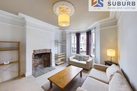 MUT18 Livingroom