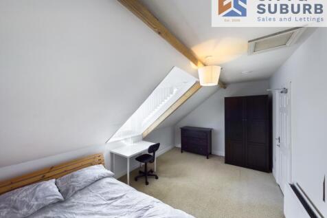 MUT18 Bedroom 5