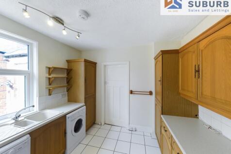 RKT92 Kitchen (3)