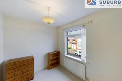RKT92 Spare room