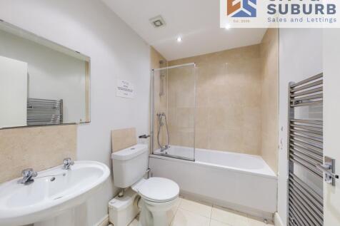 MT05A Bathroom