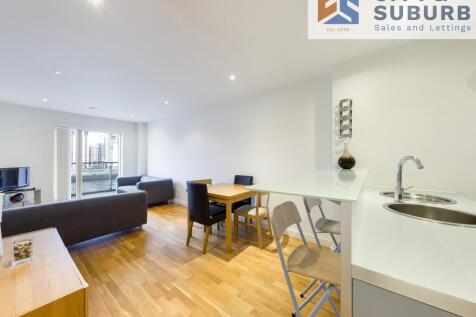 SAQ04F23-Dining Area