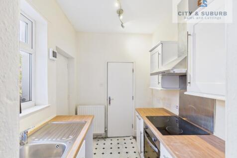 CAM01351G0-PR0194-STILL009