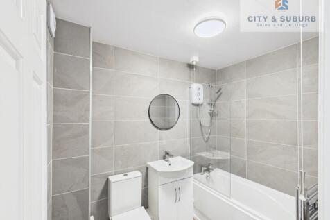 CAM01351G0-PR0196-STILL010