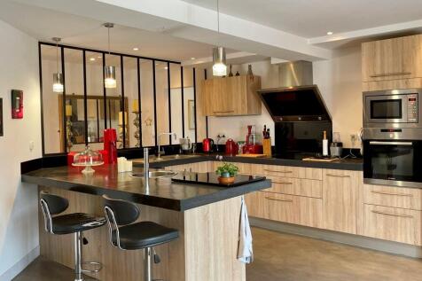 Property Image 11