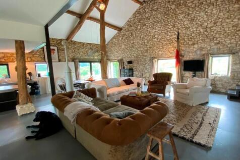 Property Image 10