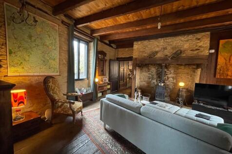 Property Image 6