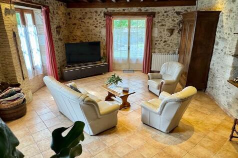 Property Image 15