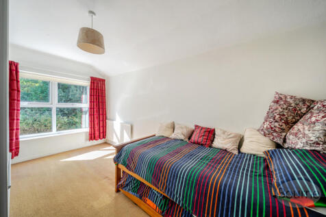 838d3f72-37df-456...