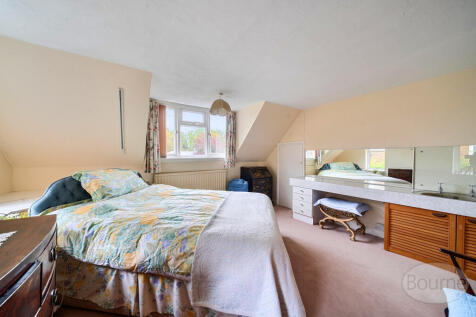 c37ef4fa-68dd-40a...