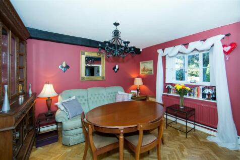 Sextons Cottage-005.jpg