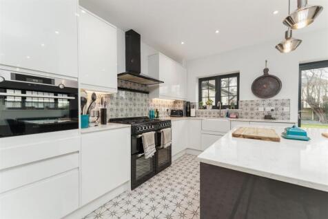 228ShirehamptonRoad-18.jpg