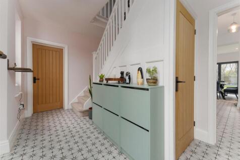 228ShirehamptonRoad-6.jpg