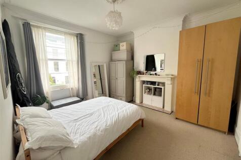 Bedroom.jpg