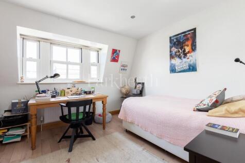 Byron Mews-9.jpg