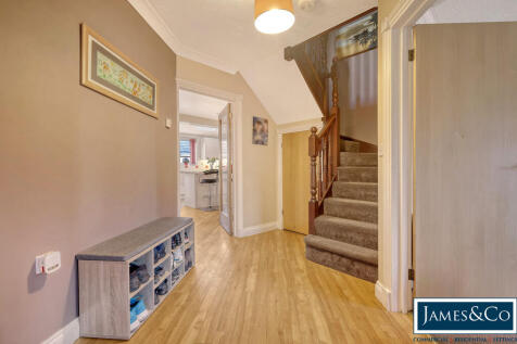 51woodlandsparkdr...