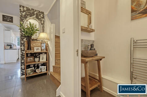 8heywoodlanep