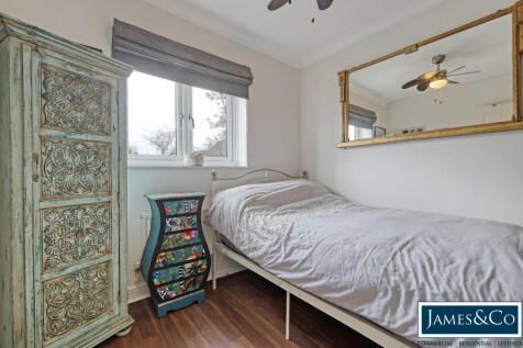 8heywoodlanej