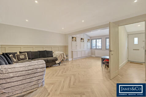 26waldgroomse