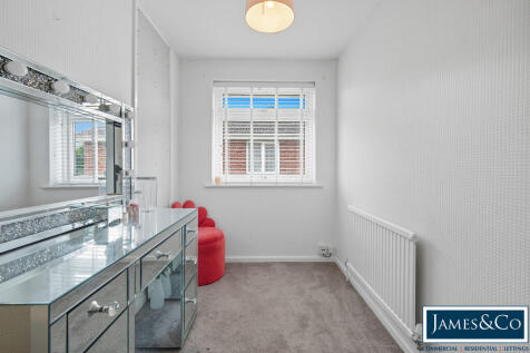 42woodviewroadg
