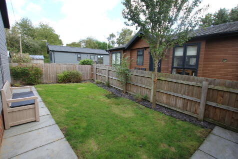 7newbourneparkl