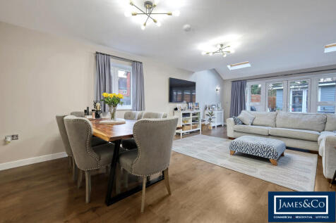 45russelfranciswa...