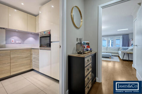 45russelfranciswa...