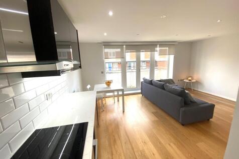 12SH living room main