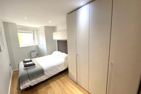 SH12 bedroom 2nd