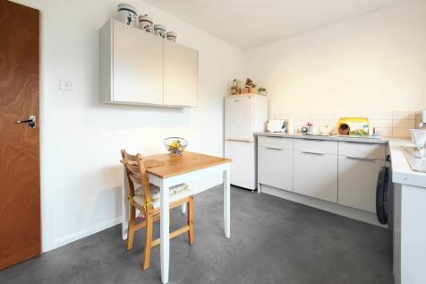 Kitchen diner flat.jpeg