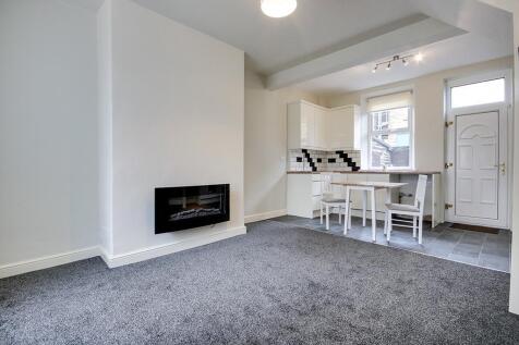 Lounge/Kitchen