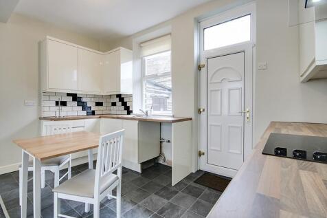 Lounge/Kitchen