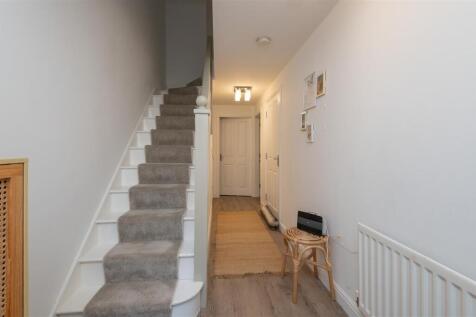 05 - 3 Rosevale View HX6 2DW.jpg