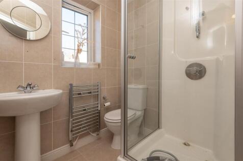 28 - 3 Rosevale View HX6 2DW.jpg