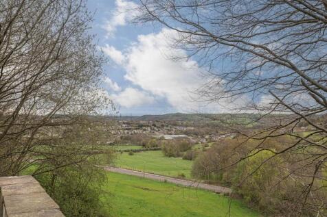 35 - 181 Stainland Road HX4 9AJ.jpg
