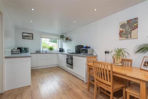 Lounge/Kitchen