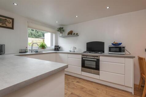 Lounge/Kitchen